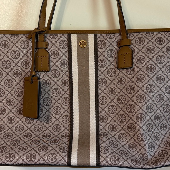 Tory Burch Brown Monogram Canvas Granola Tote Bag - Picture 2 of 16